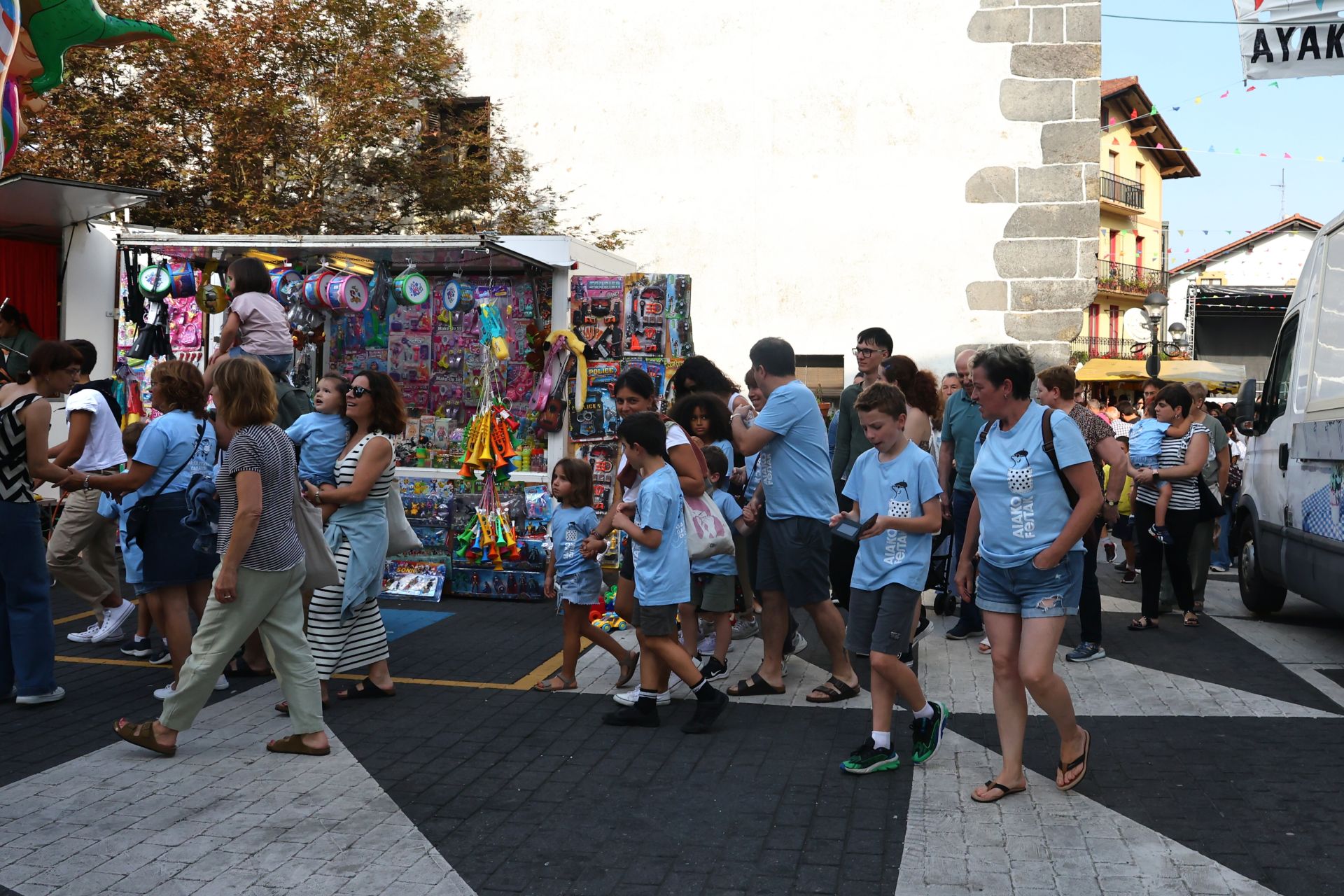 San Donato y San Lorenzo llegan a Aia