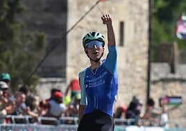 Bisiaux, de 20 años, estrena como un veterano su palmarés en Burgos