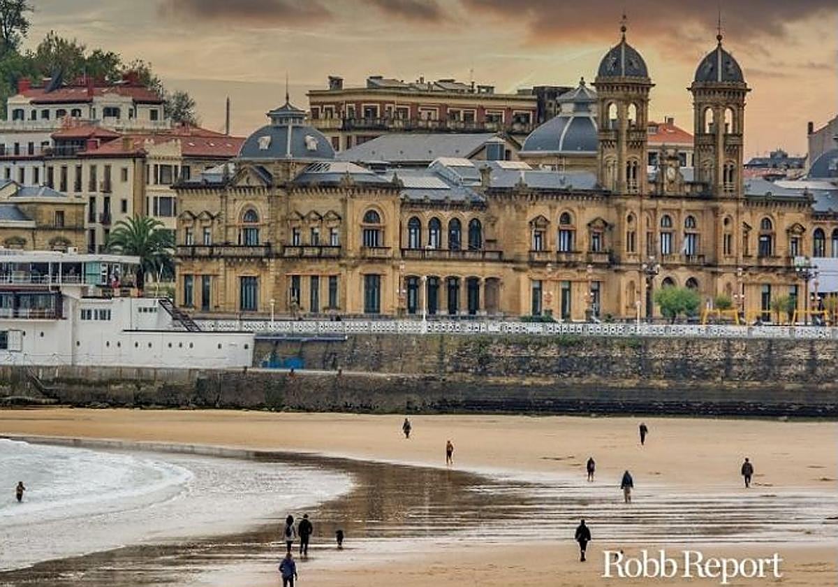 El error geográfico de una revista de lujo a la hora de situar San Sebastián en el mapa