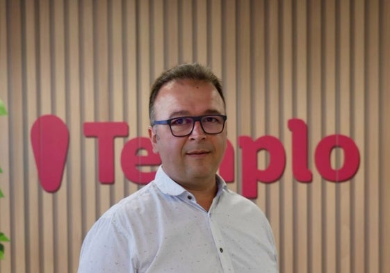 Julián Viruete, director comercial de Templo Cafés, posa en las instalaciones de la empresa.