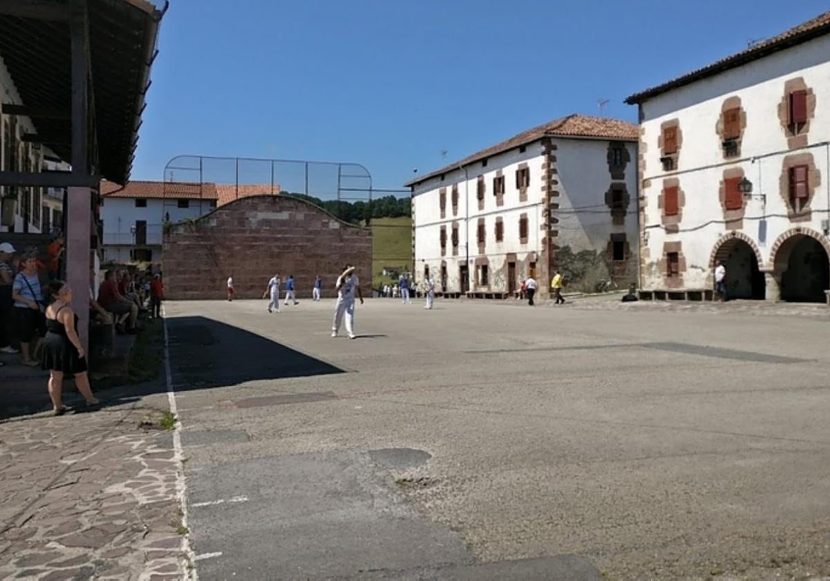 Plaza de Rebote de Irurita, donde se jugará la final.
