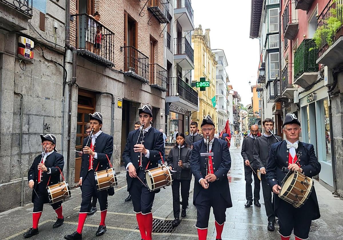 Txalkor Txistulari Taldea participará como grupo invitado e interpretará dos piezas.
