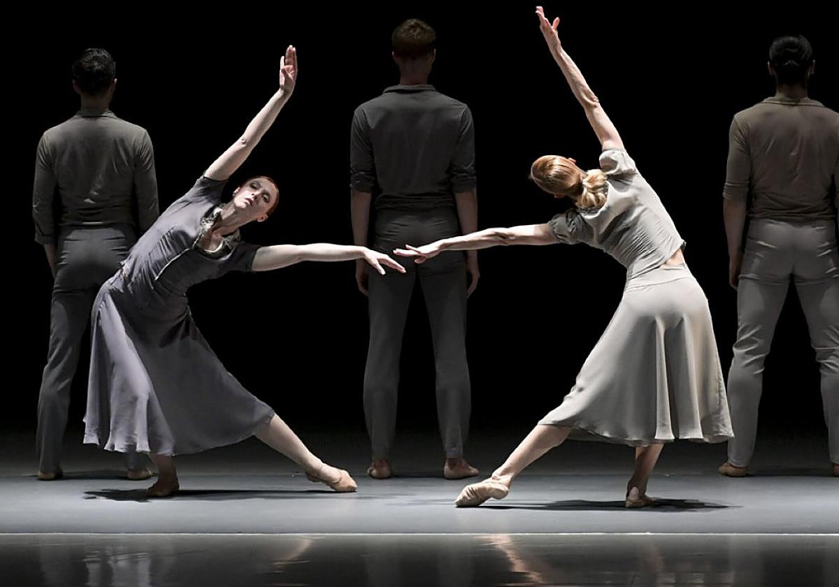 Claire Lonchampt e Irma Hoffren.