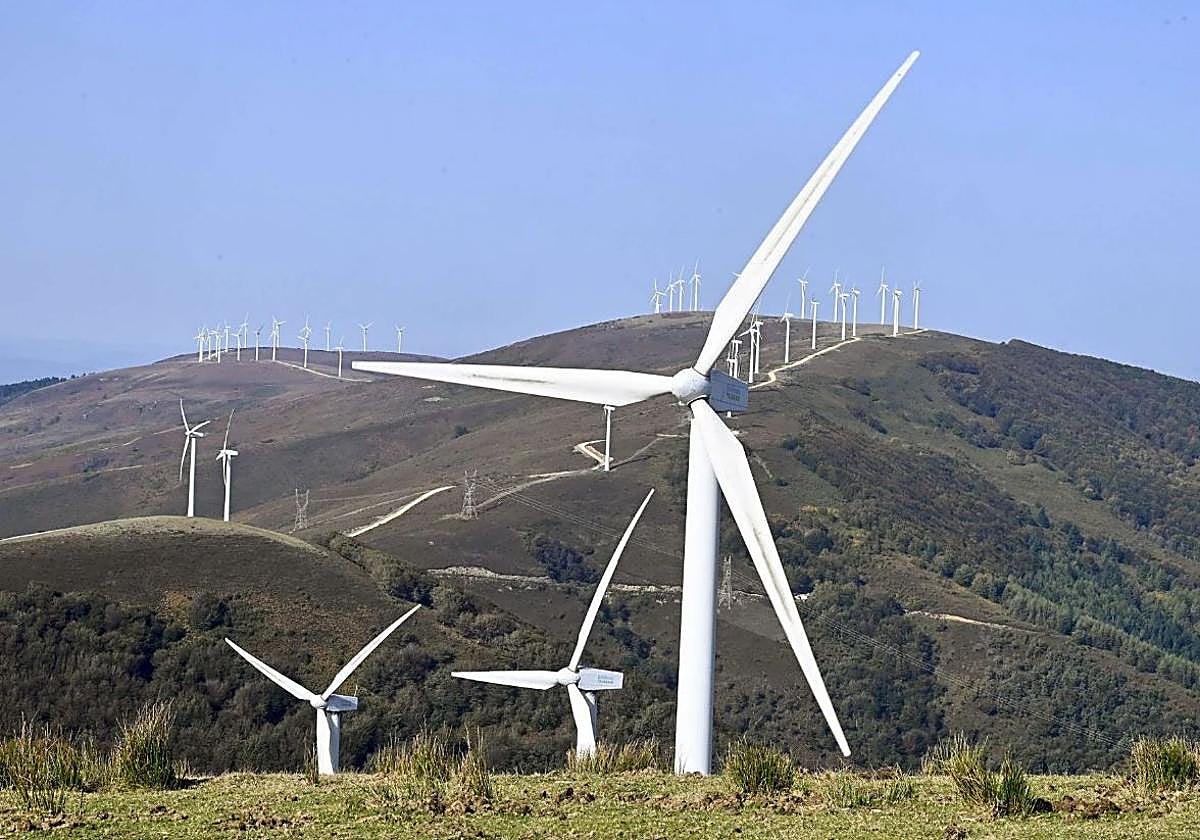 Parque eólico entre Araba y Gipuzkoa.