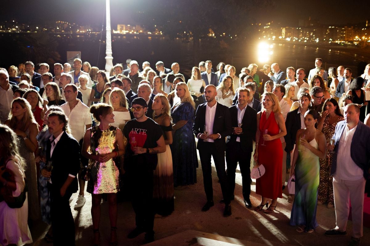 Sensacional ambiente en la Gala de Verano de DV