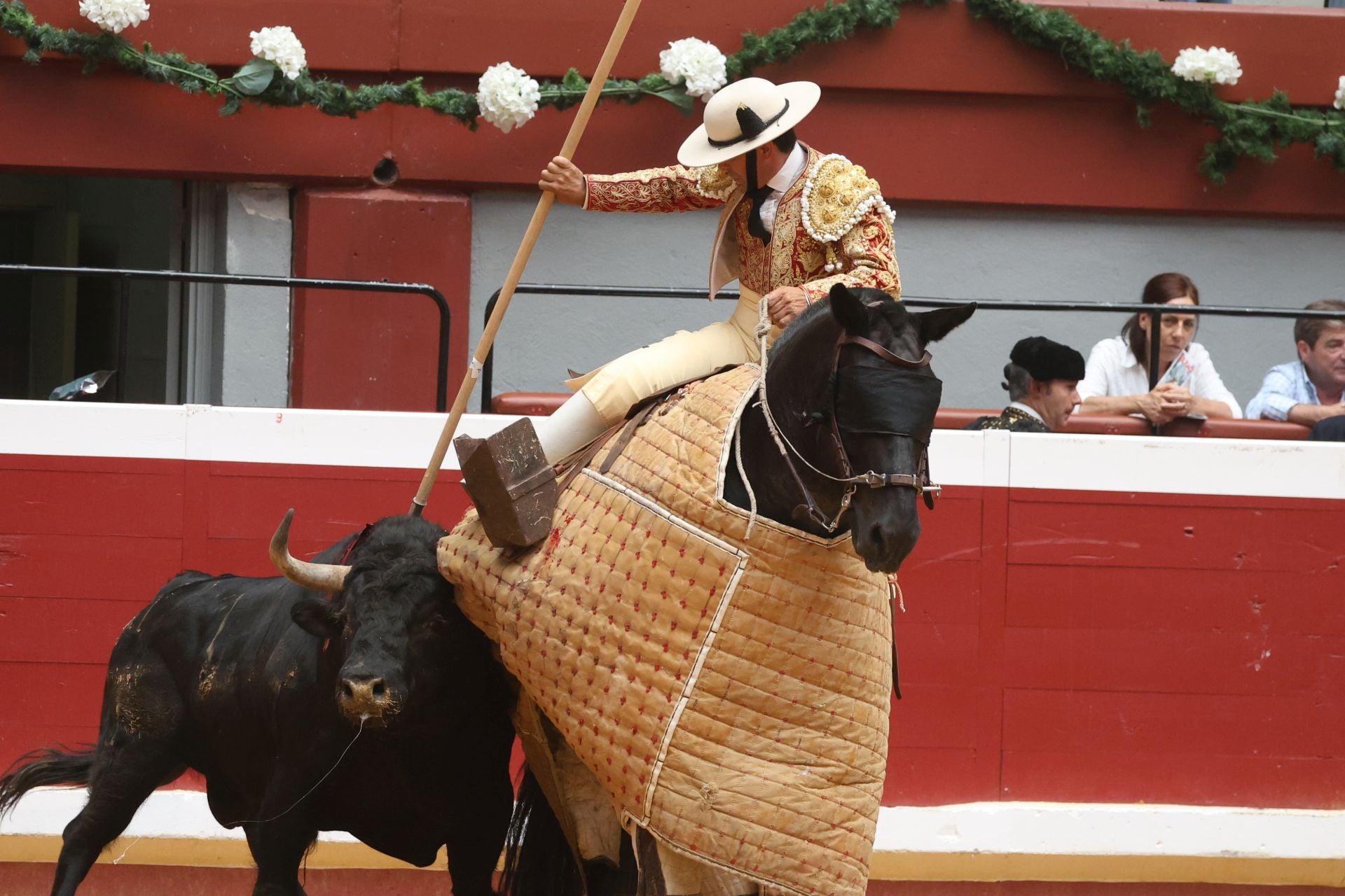 El encierro de El Vellosino abre las corridas de toros del Aste Nagusia