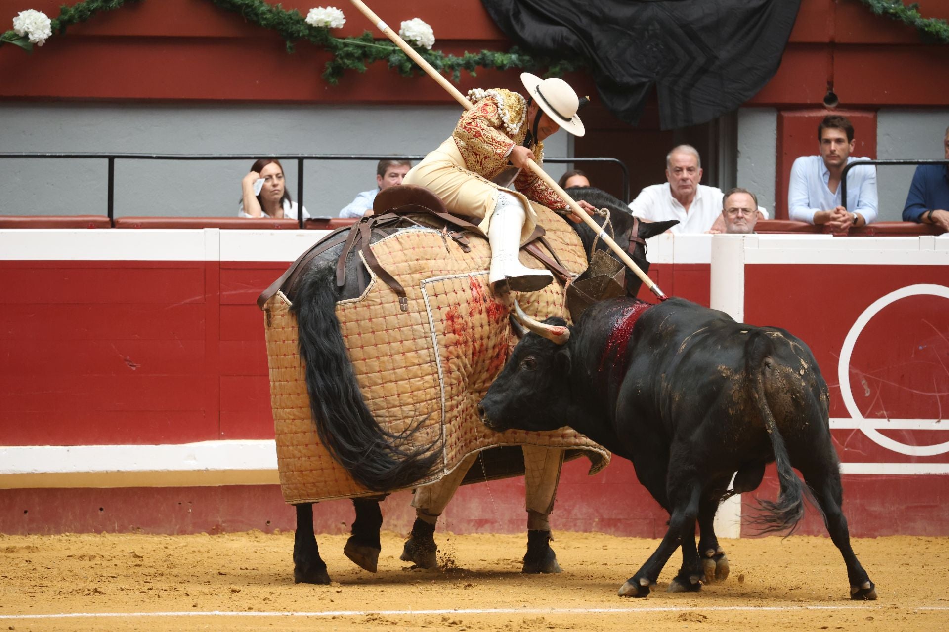 El encierro de El Vellosino abre las corridas de toros del Aste Nagusia