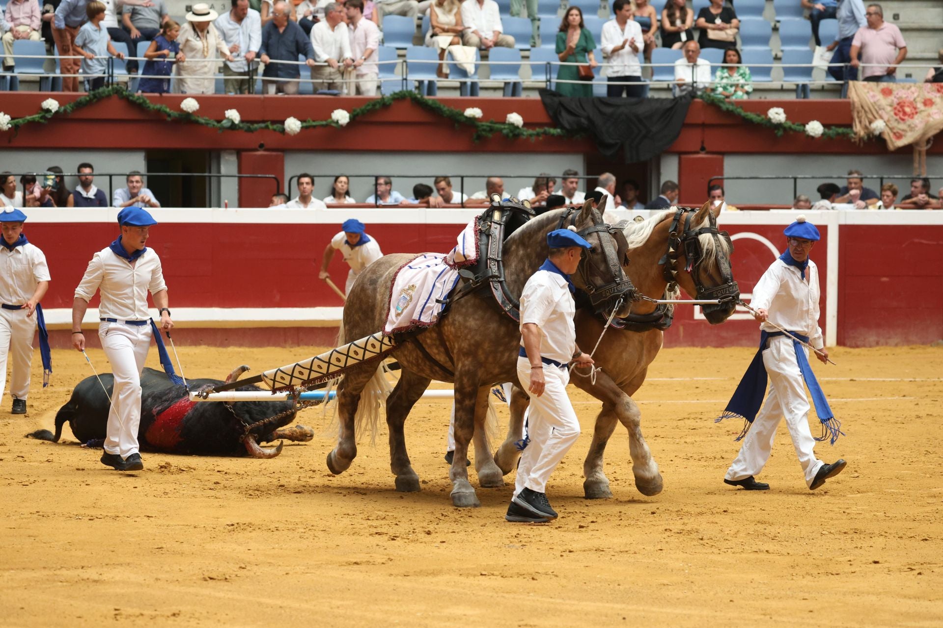 El encierro de El Vellosino abre las corridas de toros del Aste Nagusia