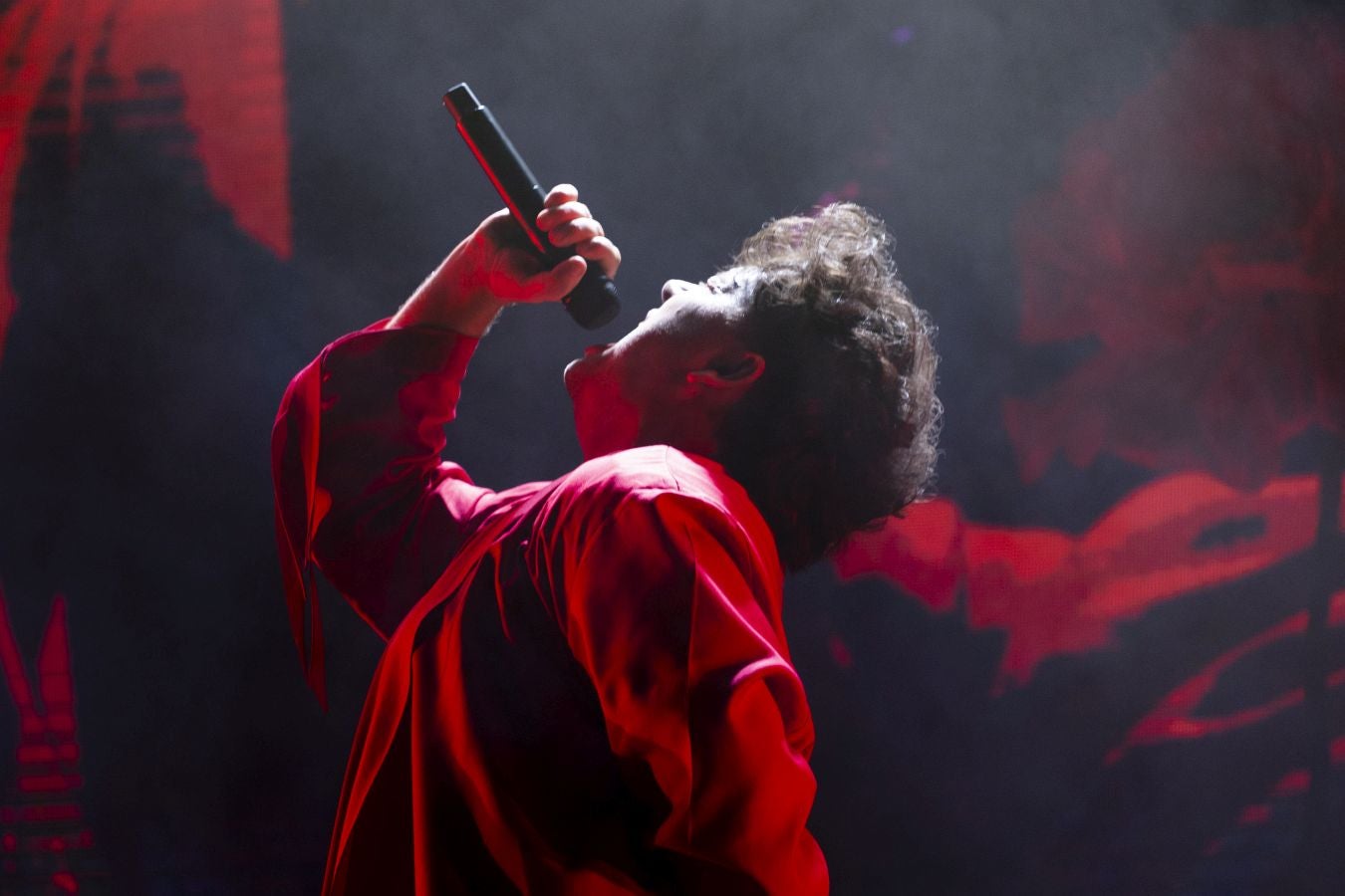 Intimidad y energía contagiosa con Janus Lester