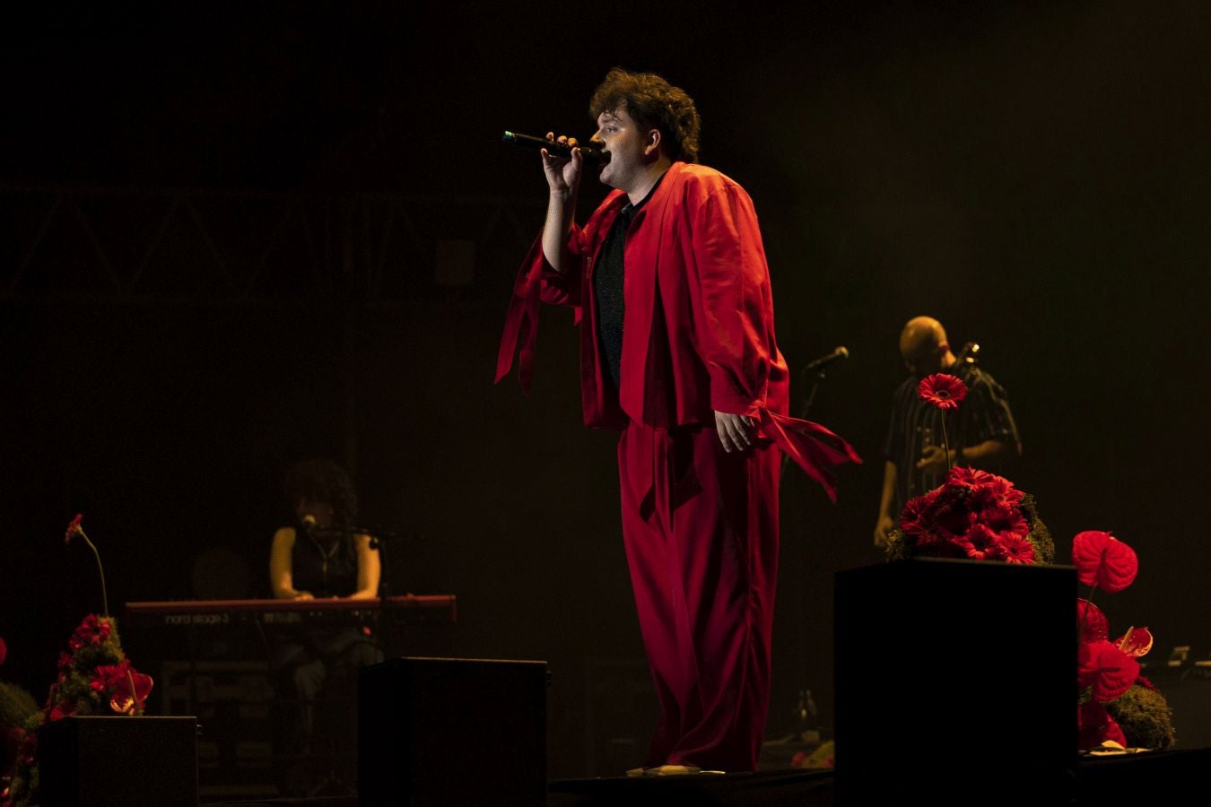 Intimidad y energía contagiosa con Janus Lester