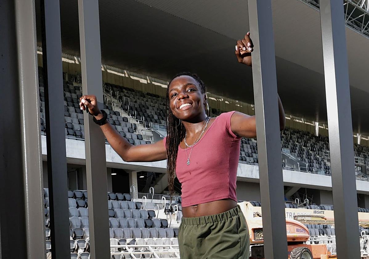 Edna Imade posa para DV en las instalaciones de Zubieta.