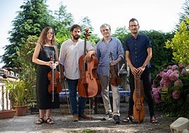 Alos Quartet taldeko kideek oso ikuskizun berezia prestatu dute Arantzazuko emanaldiari begira.