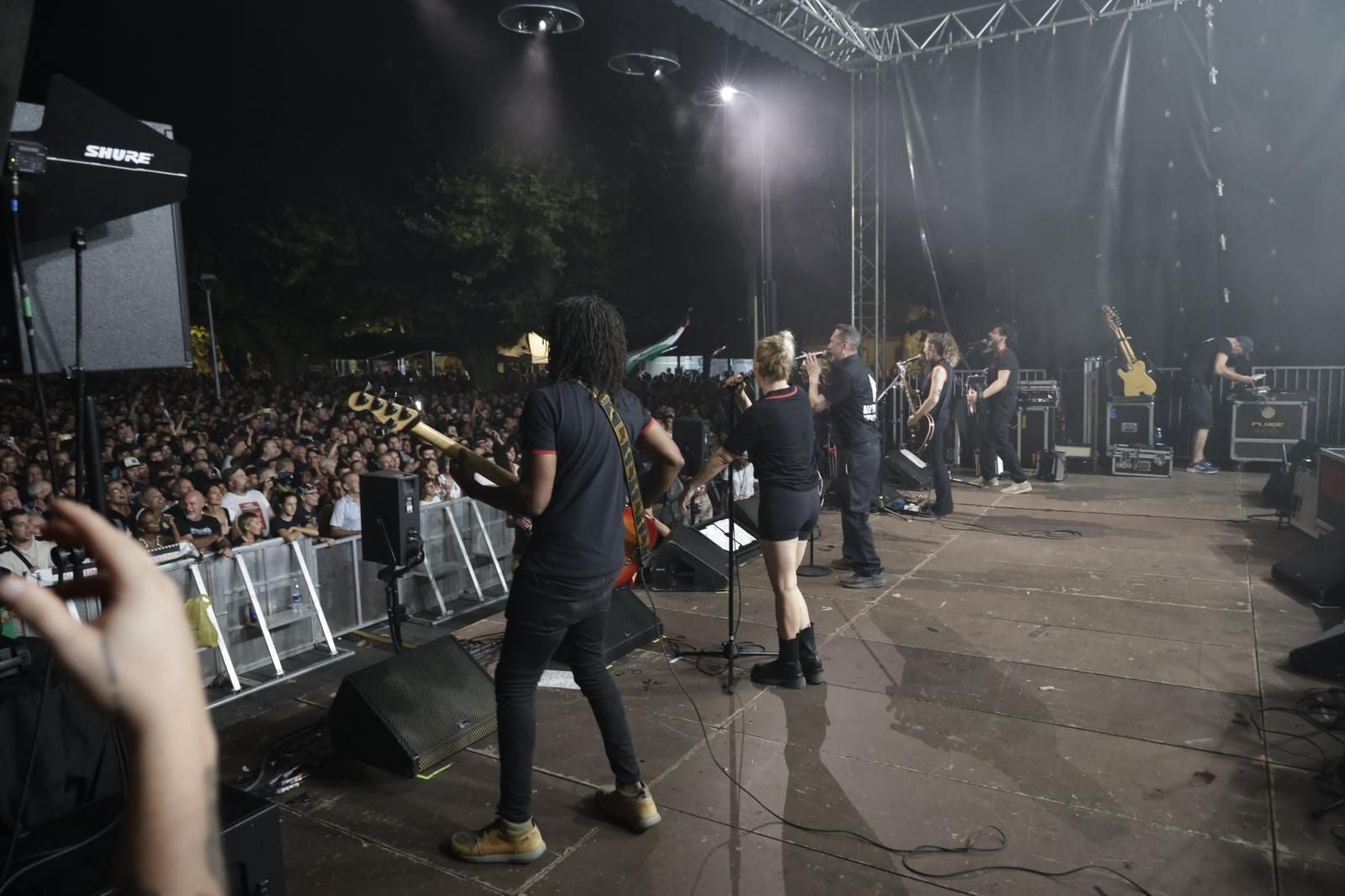 Fermin Muguruza entusiasma en Irun