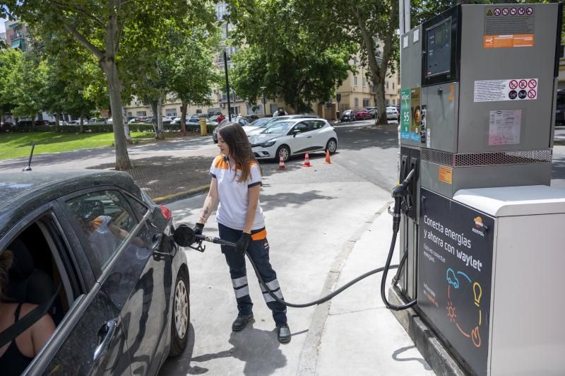 Los precios de la gasolina en Gipuzkoa son los más bajos de todo el verano.