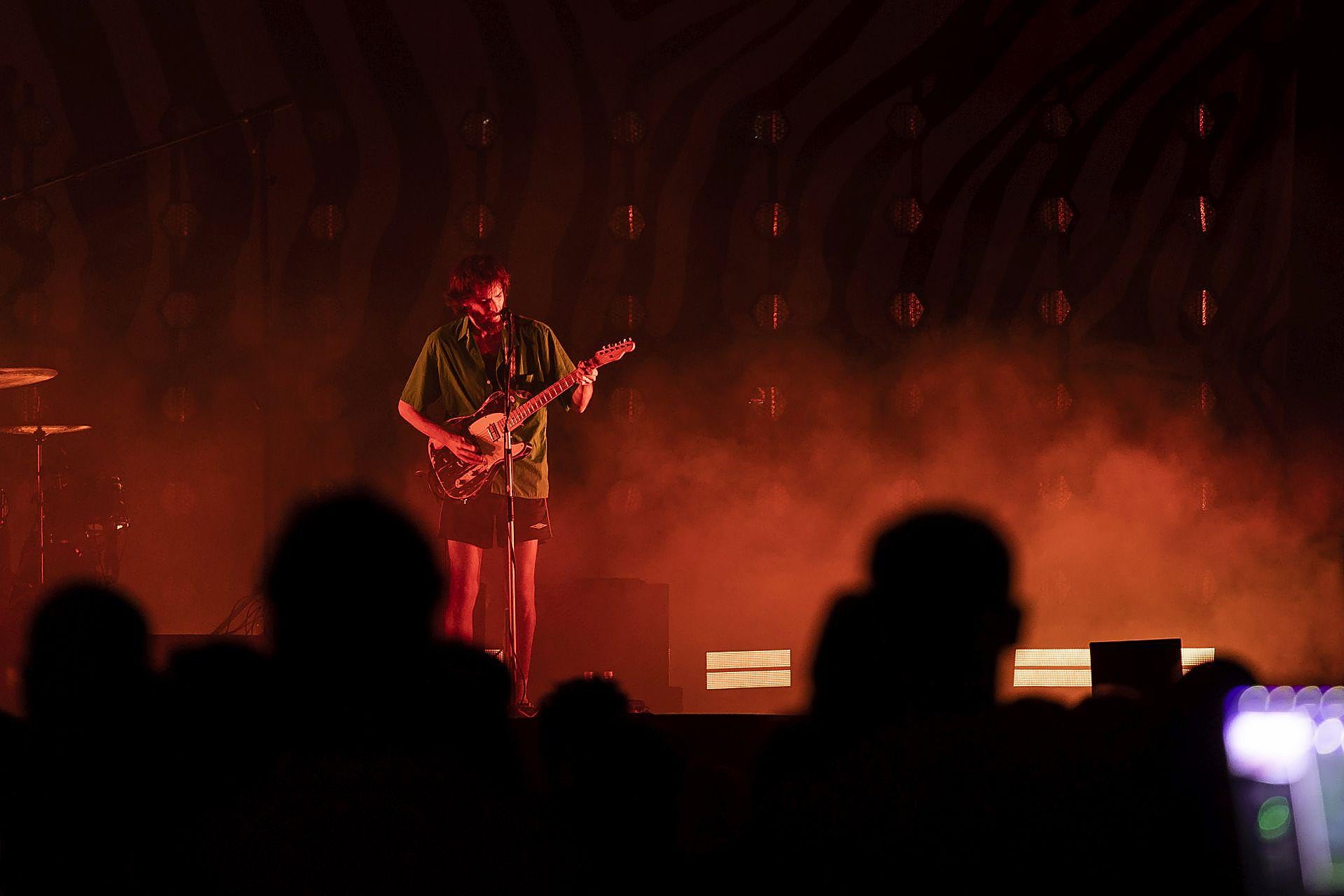 Sexy Zebras llenan de caos controlado Sagüés