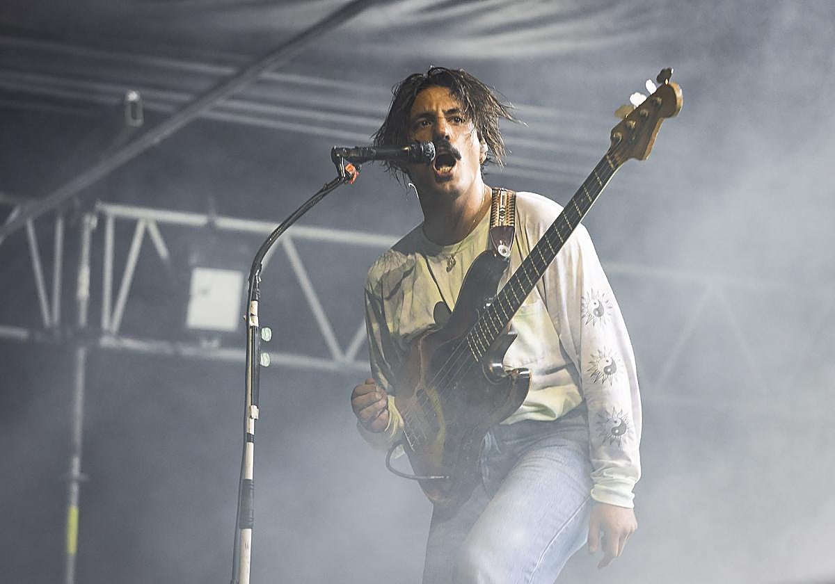 Sexy Zebras llenan de caos controlado Sagüés