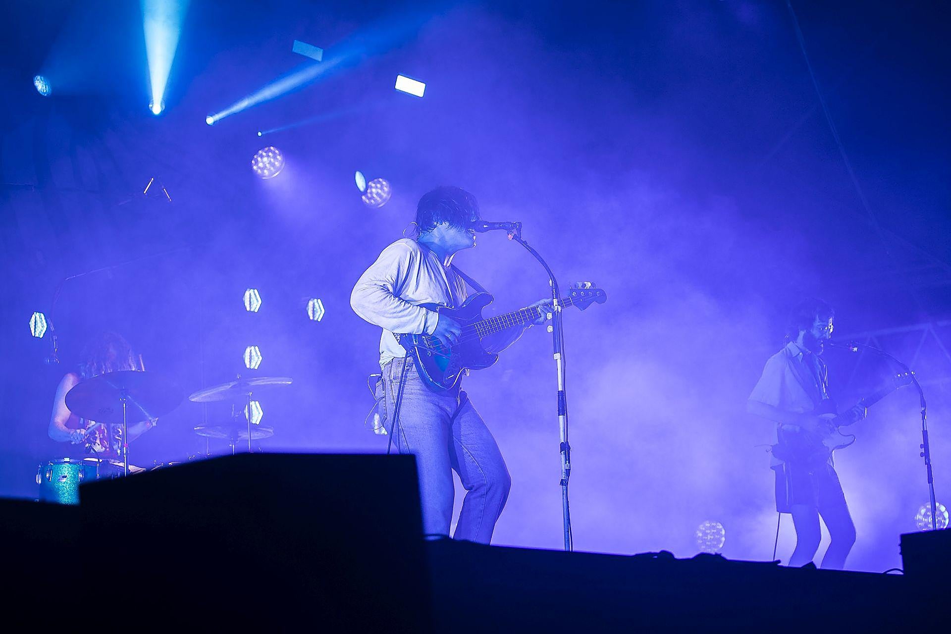 Sexy Zebras llenan de caos controlado Sagüés