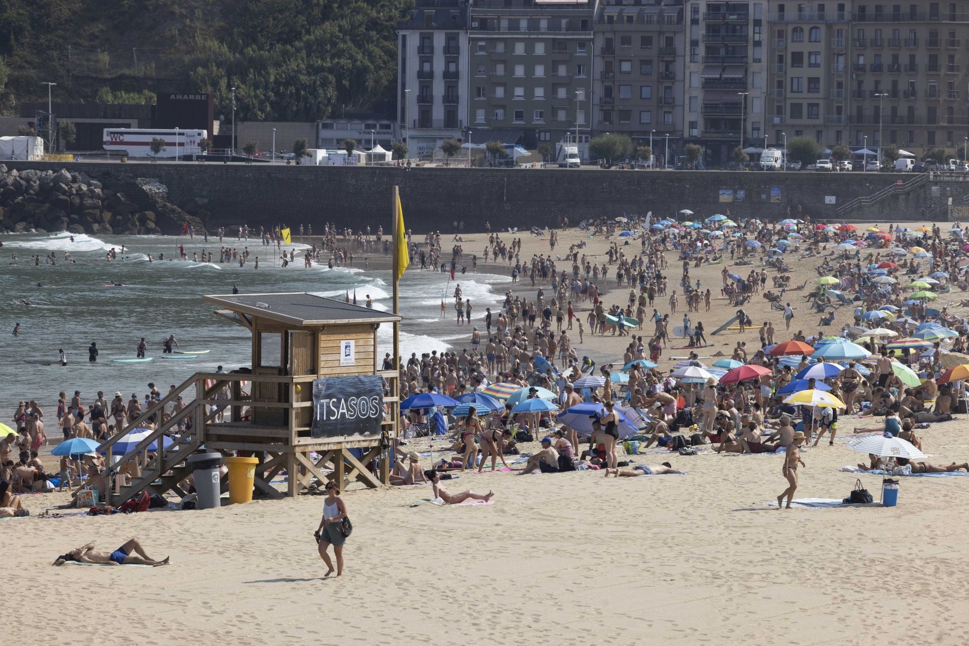 La ola de calor asfixia Donostia
