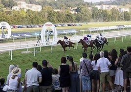 De izquierda a derecha: Philippo, Sirjan, Velerin, Naranco y Bulnes.