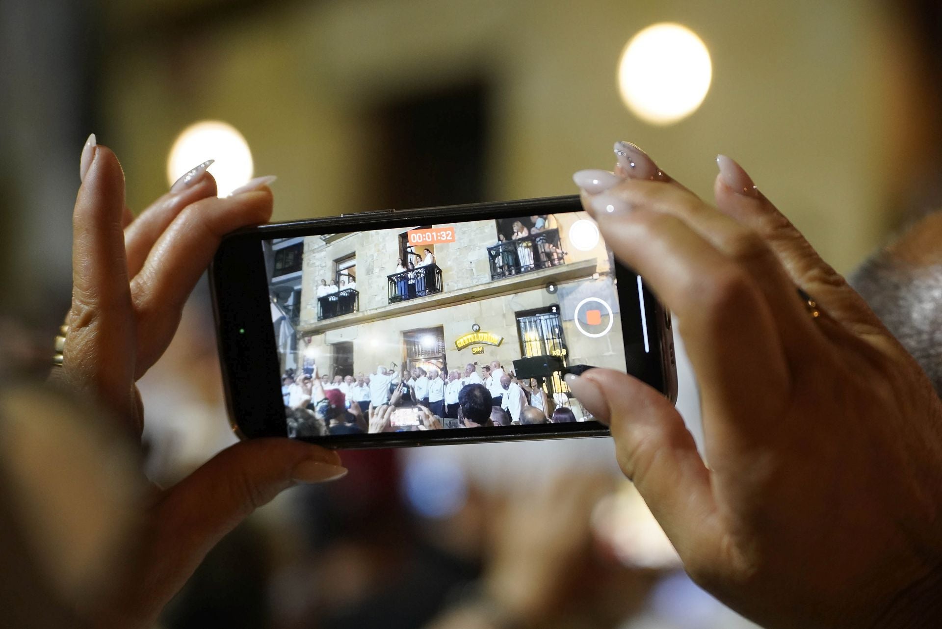 Multitudinario Festara