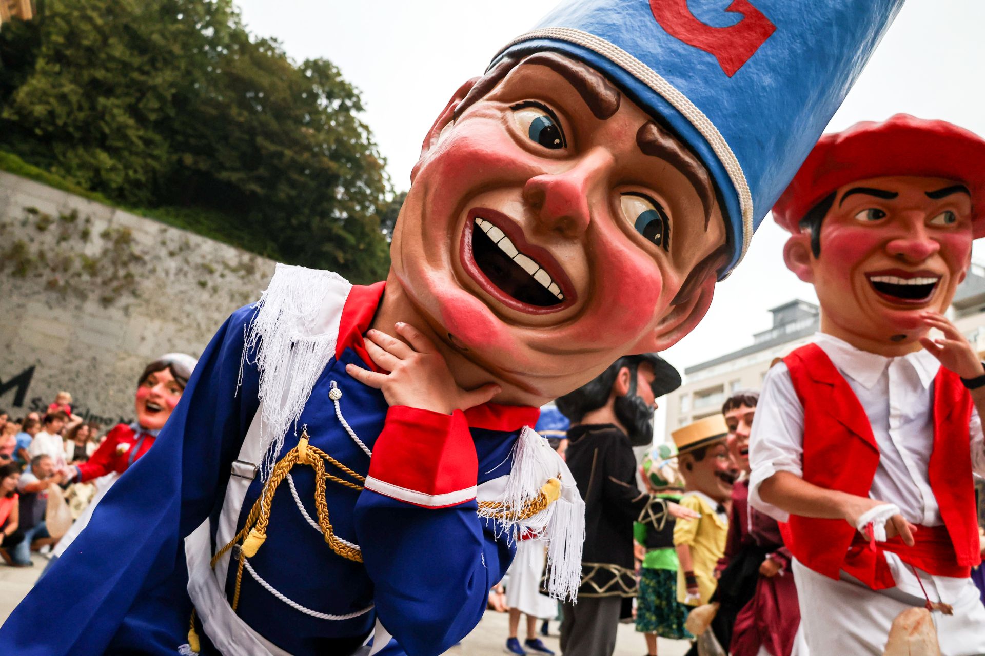 Despedidad de los gigantes y cabezudos de la Semana Grande