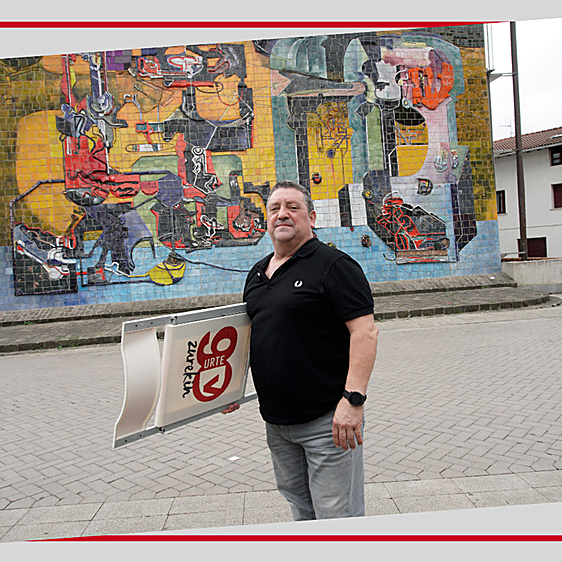 «Sagardo kaxekin txabolak egitea zen jolas kutuna»