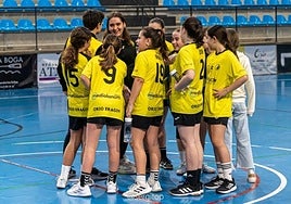 Uno de los equipos de la cantera de Eragin eskubaloi kluba.