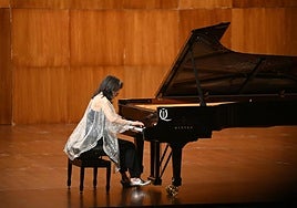 Mitsuko Uchida, ayer durante su recital en el Victoria Eugenia.