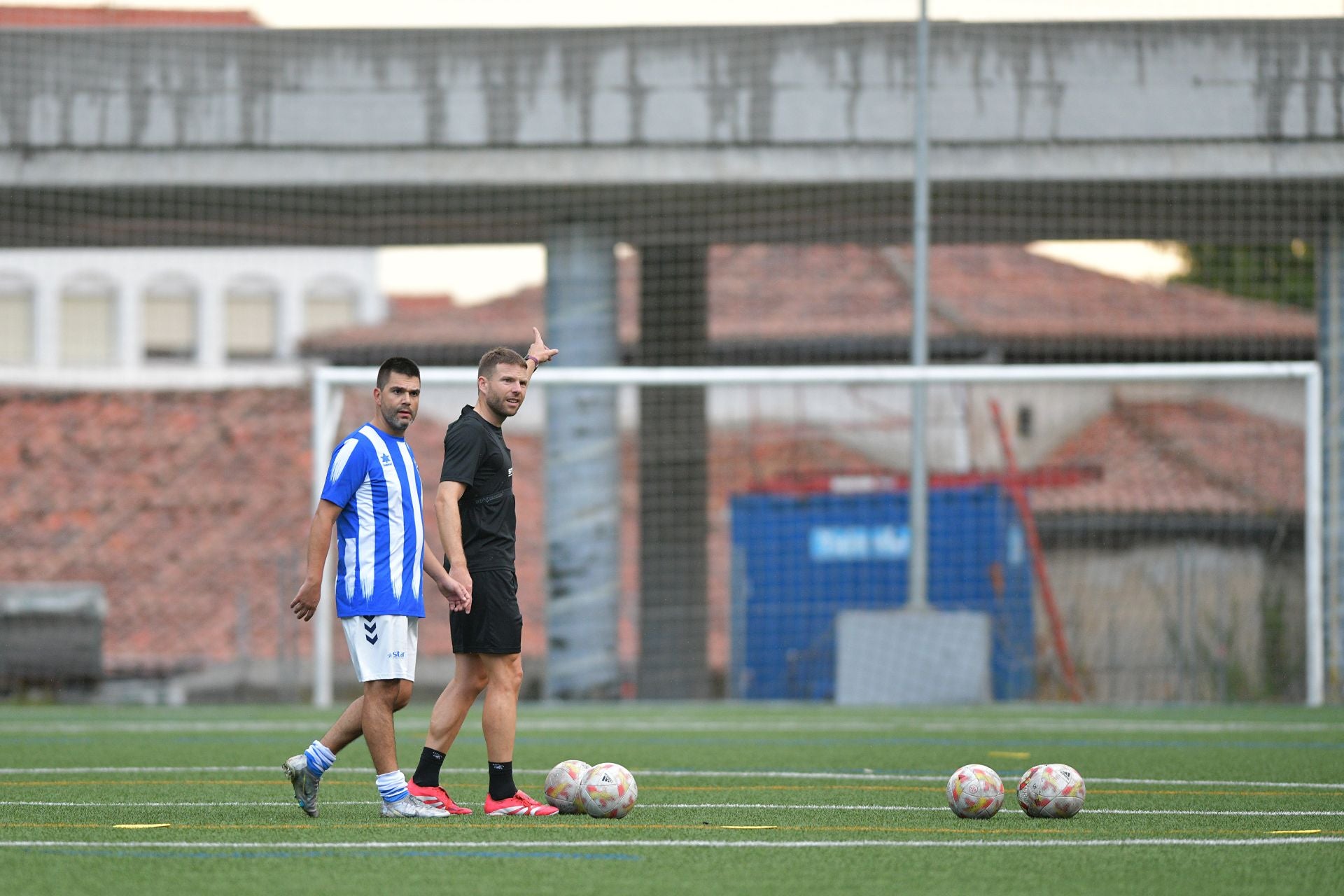 Illarramendi se entrena en el campo de San Miguel