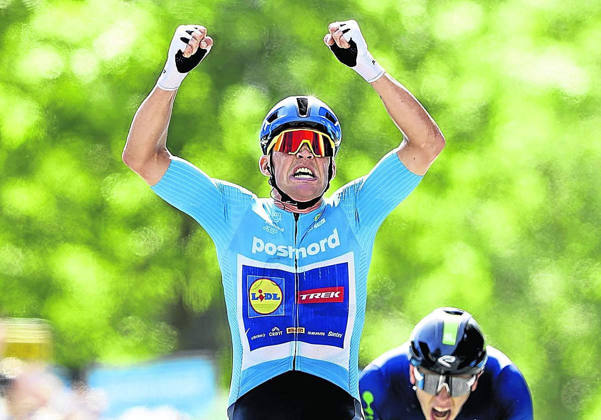 Mads Pedersen, en su tercera victoria de etapa en el Tour de Dinamarca