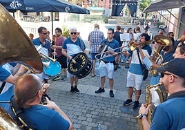 Desde hoy y hasta el lunes, los vecinos de Ergobia disfrutarán como todos los veranos de sus fiestas del barrio.
