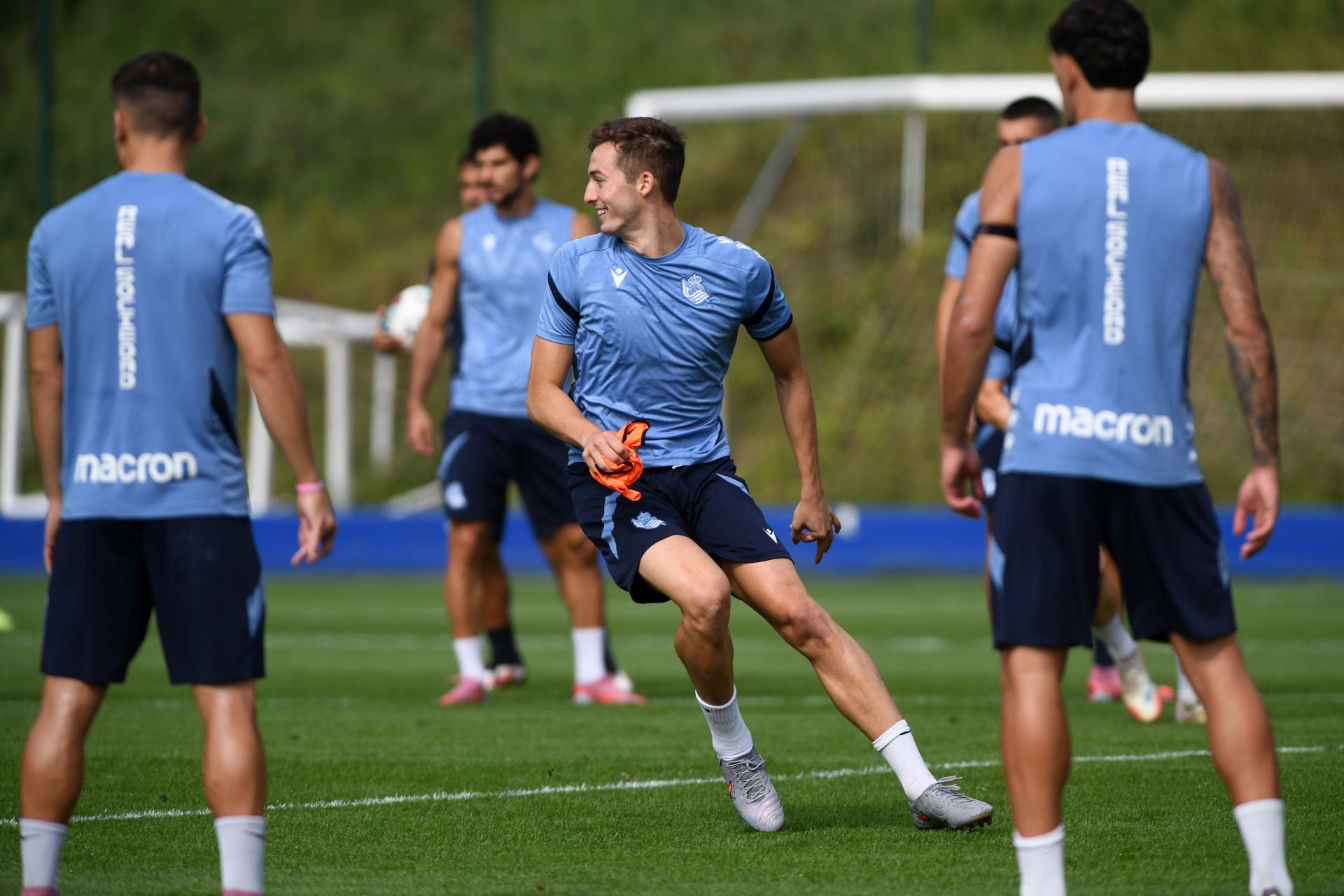 29 realistas a las órdenes de Sergio