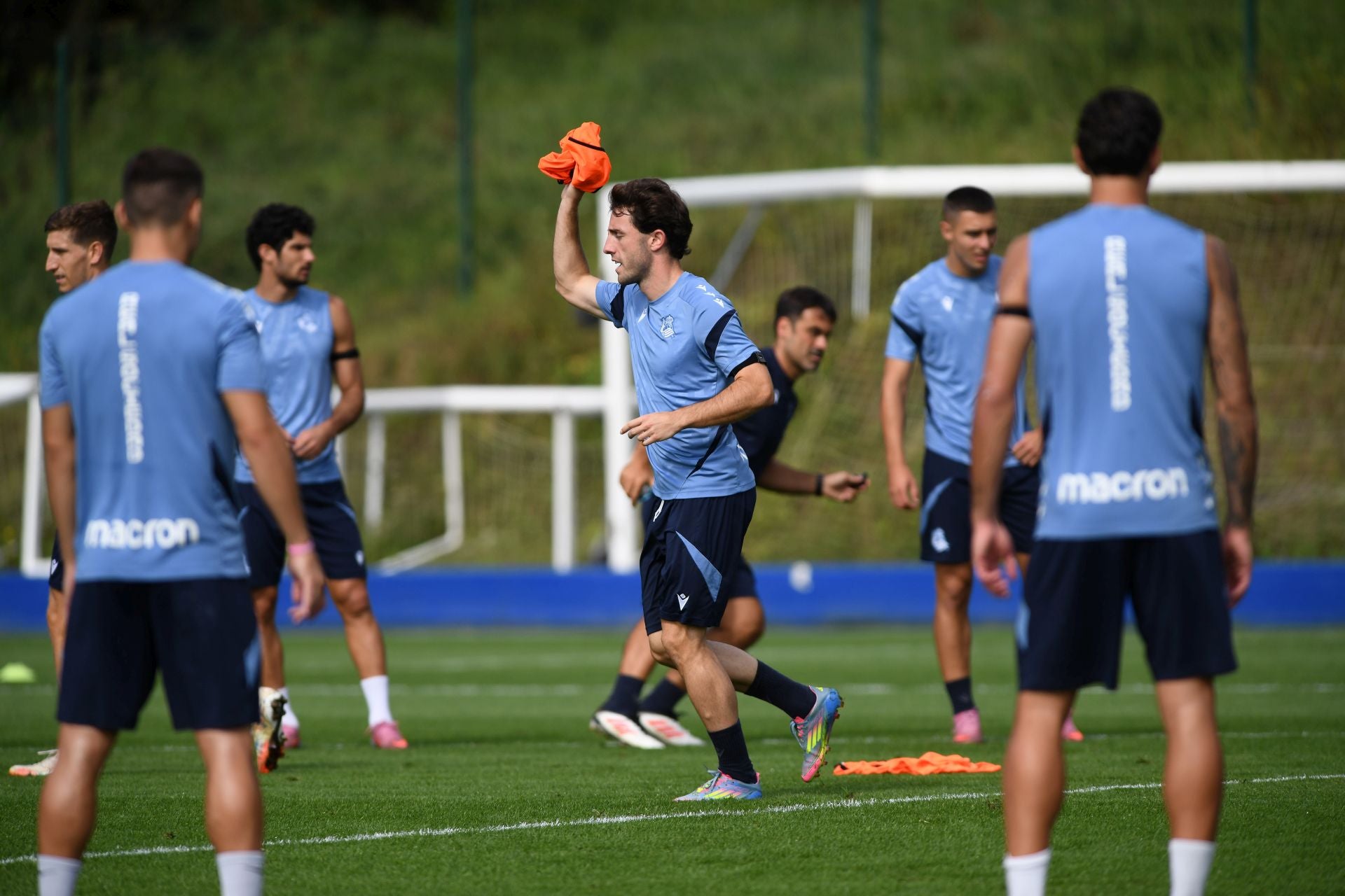 29 realistas a las órdenes de Sergio