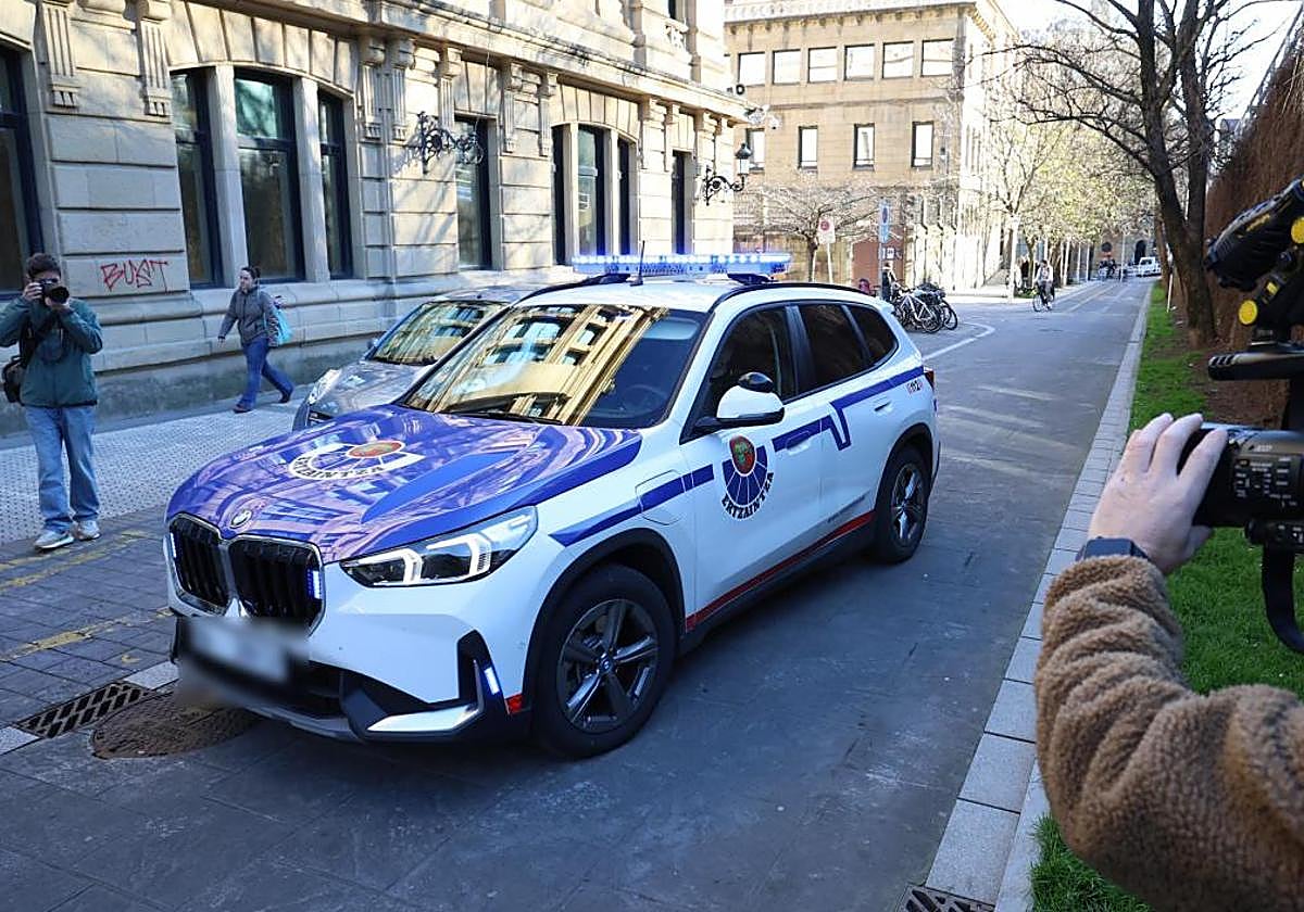 Detenidos dos jóvenes por robar a una persona de avanzada edad con la ...