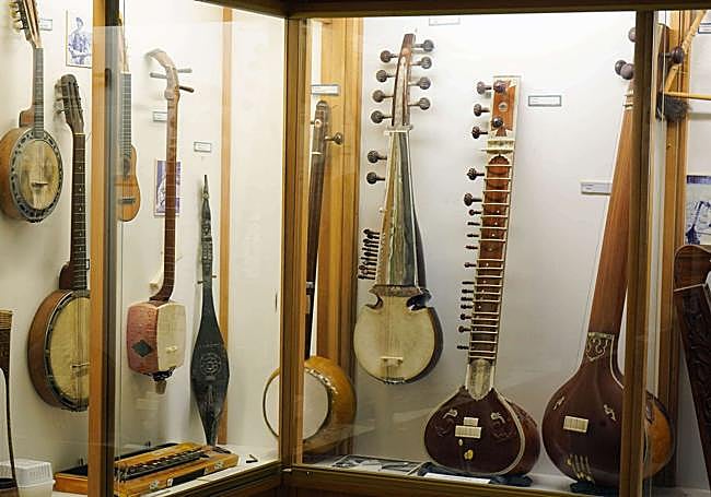 En el museo se ven y se escuchan instrumentos tradicionales de todos los continentes.