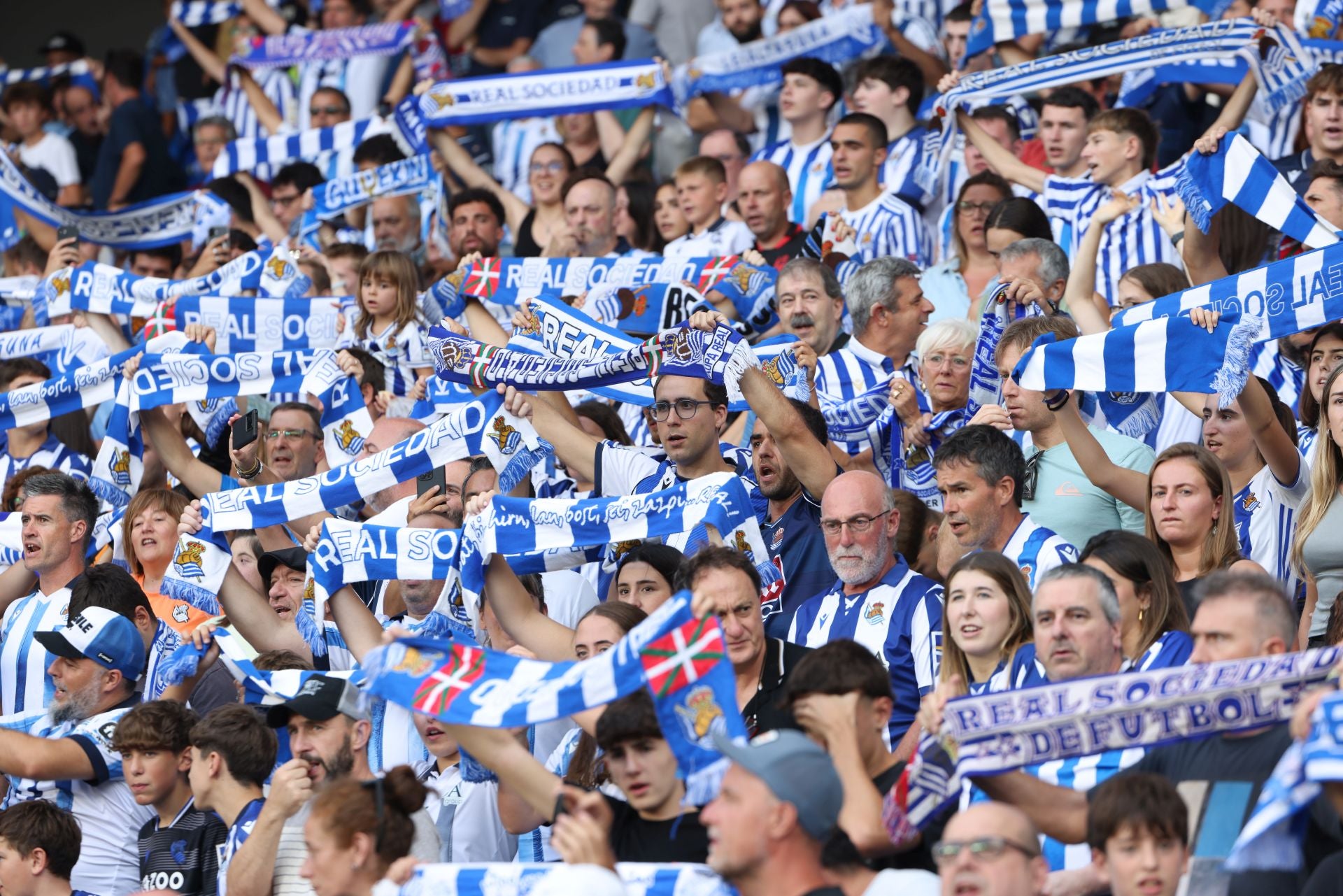 ¿Has estado en Anoeta? ¡Búscate en la grada!