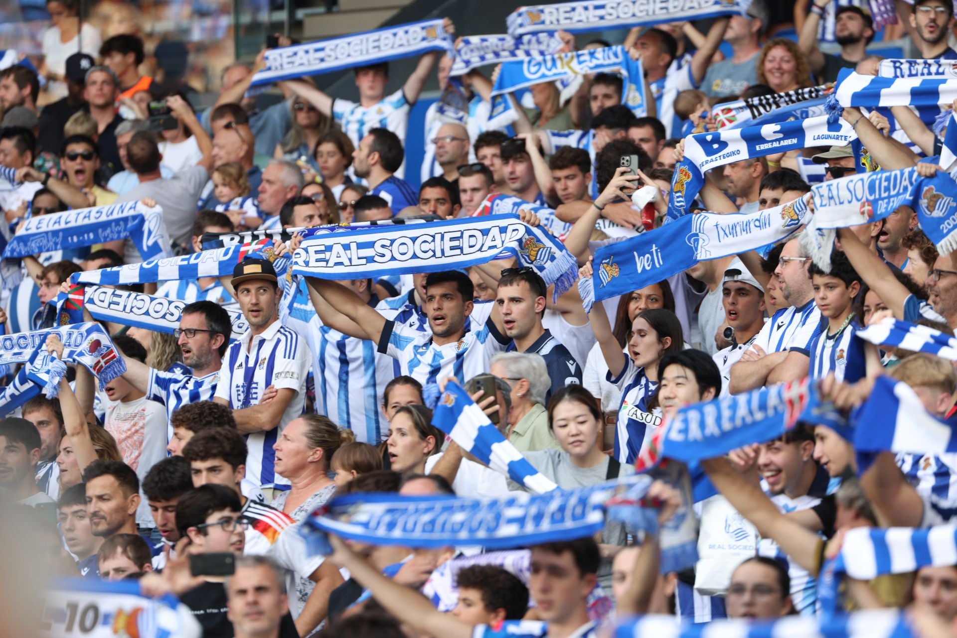 ¿Has estado en Anoeta? ¡Búscate en la grada!