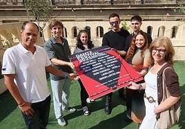 Toña, Insausti, Medín, Telleria, Alejandro, Garay y Martínez Tobalina, este lunes en la presentación de Dantz Festival.