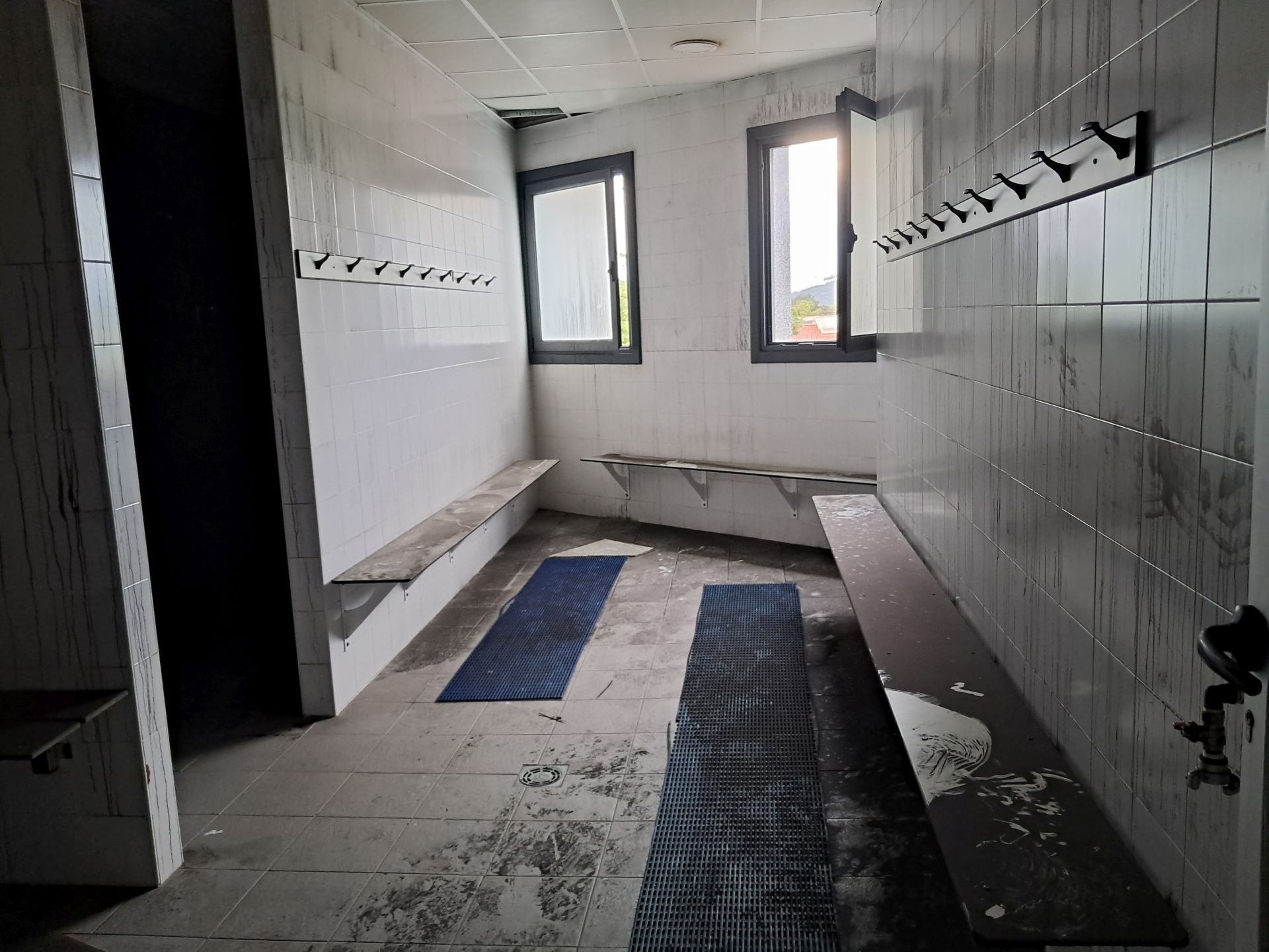 Cerrado el polideportivo de Usurbil por un incendio