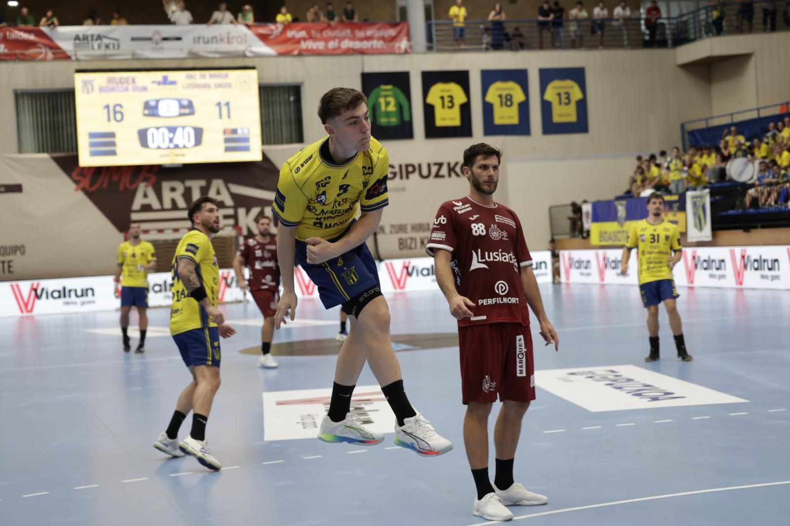 El Bidasoa-Irun - Braga, en imágenes