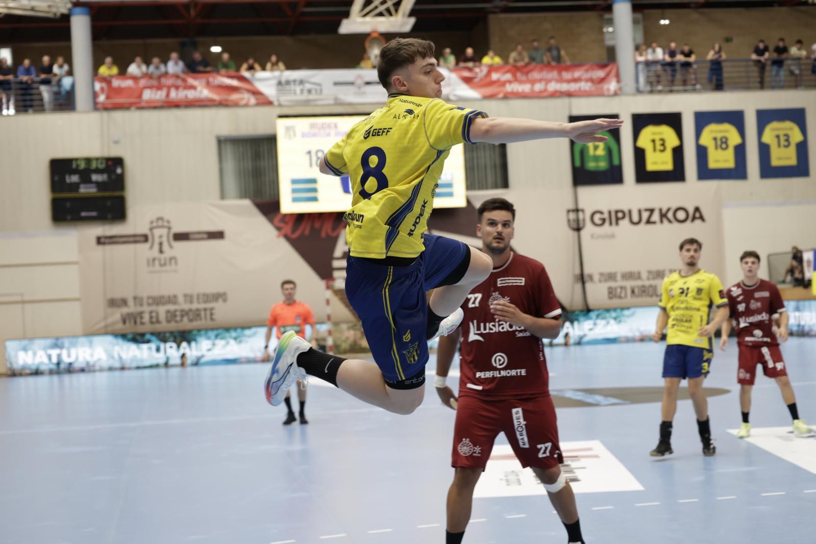 El Bidasoa-Irun - Braga, en imágenes