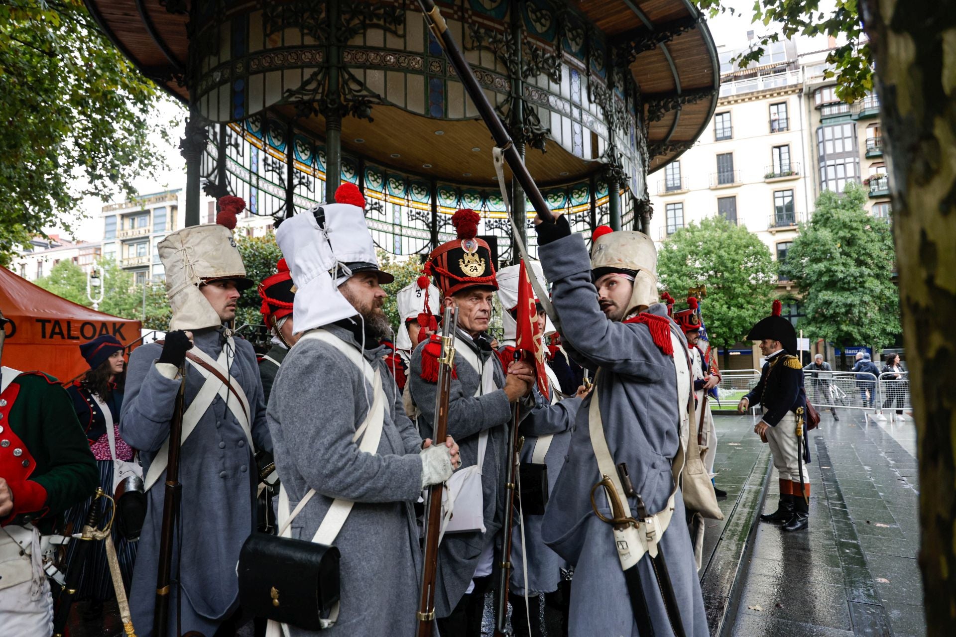 Batalla y apagón en Donostia