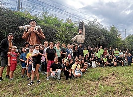 Distintos momentos y premiados de las fiestas San Juan Txiki del barrio Portu de este año.