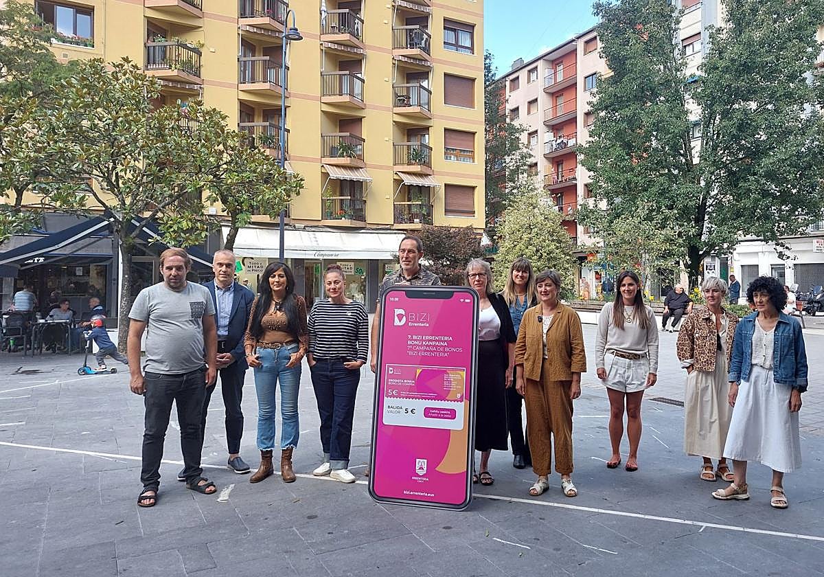 La presentación ha tenido lugar en la Plaza Gipuzkoa de Errenteria