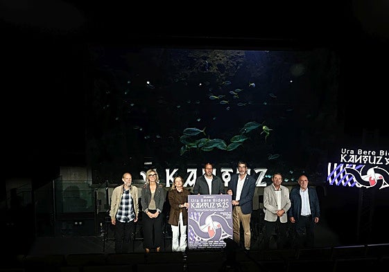 El espectáculo 'Kantuz' se ha presentado este lunes en el Aquarium.