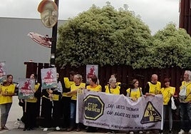 Protesta reciente de Amnistía Internacional a las puertas de CAF.