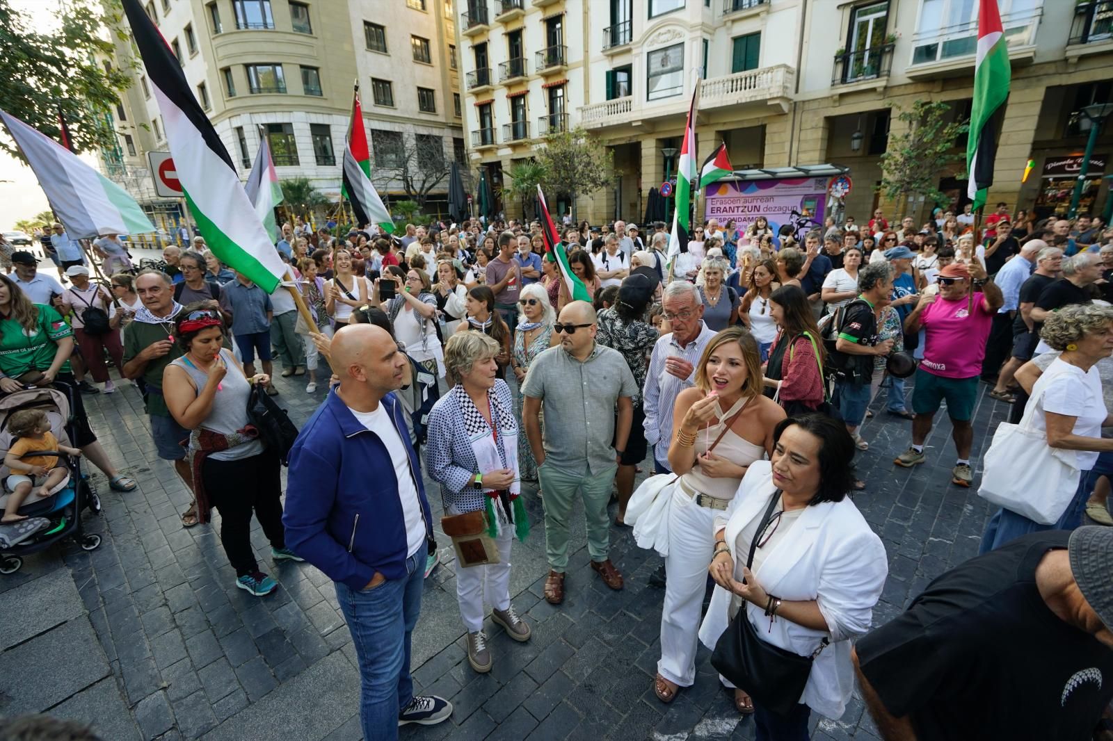 Gipuzkoa &#039;retumba&#039; contra la guerra en Gaza