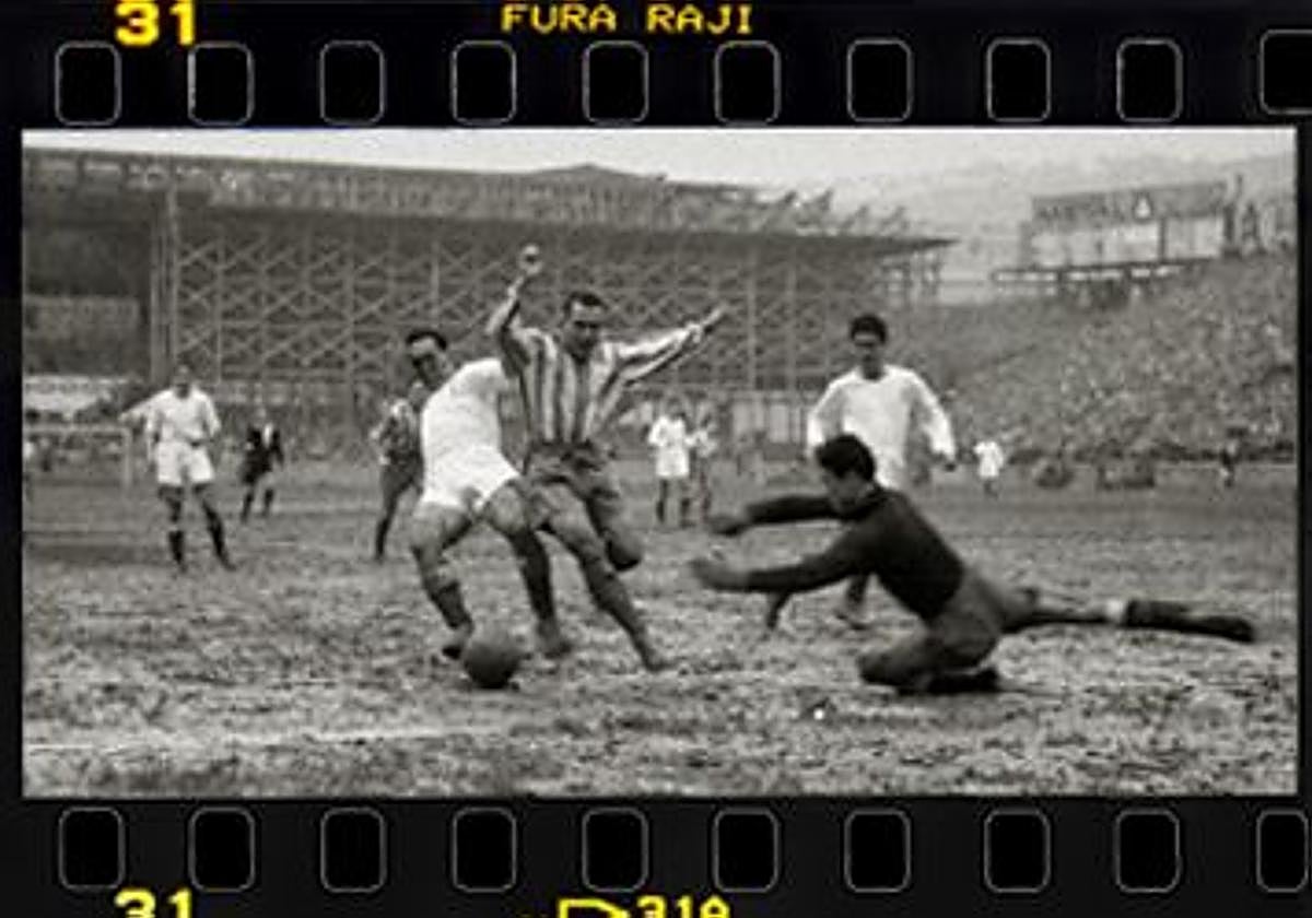 De Atotxa al interior de las fábricas y a la Belle Époque