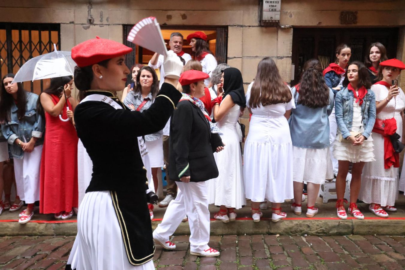 Las mejores imágenes del desfile de la compañía Jaikibel