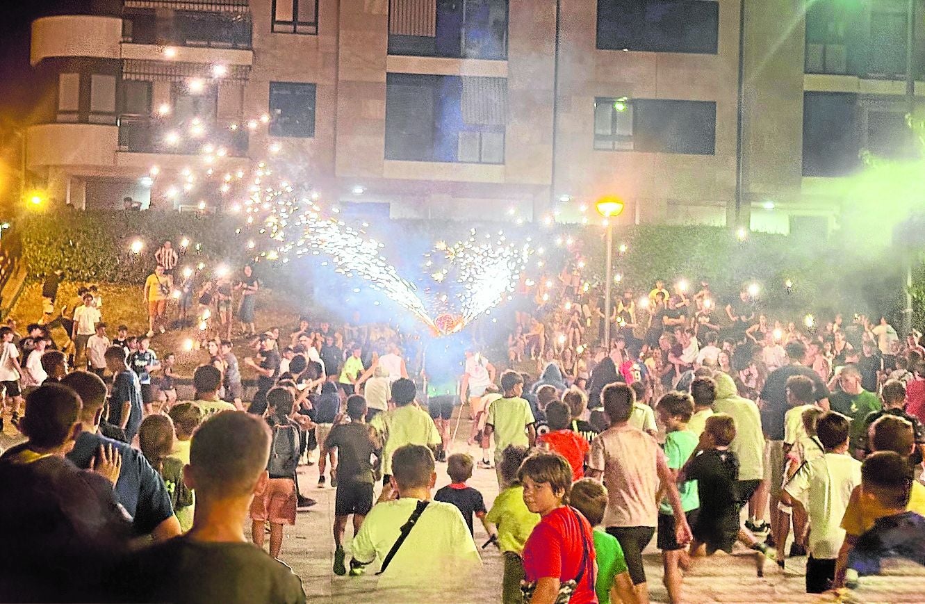 l toro de fuego volvió a ser multitudinario el sábado por la noche.